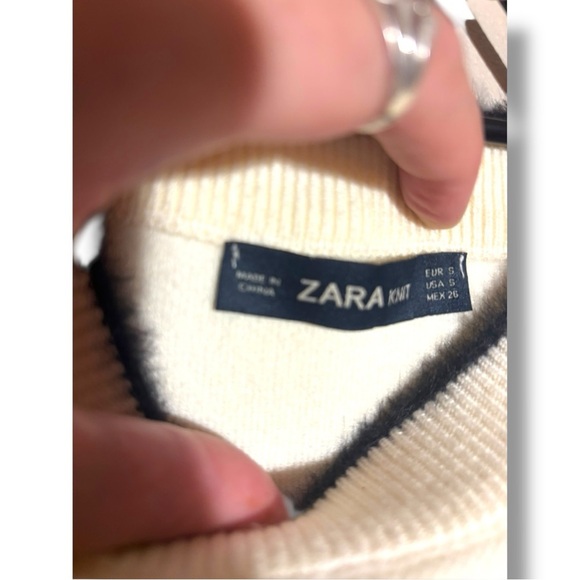 Zara Mock Turtleneck Soft Sweater Material White Tee with Black Trim - Picture 8 of 13